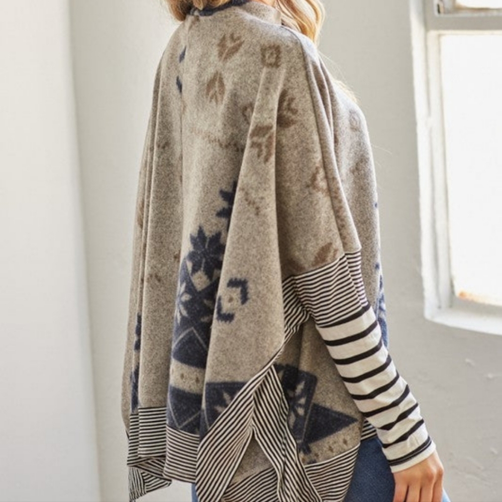 Bonfire Cuddles  Aztec Tunic - Picture 5 of 6